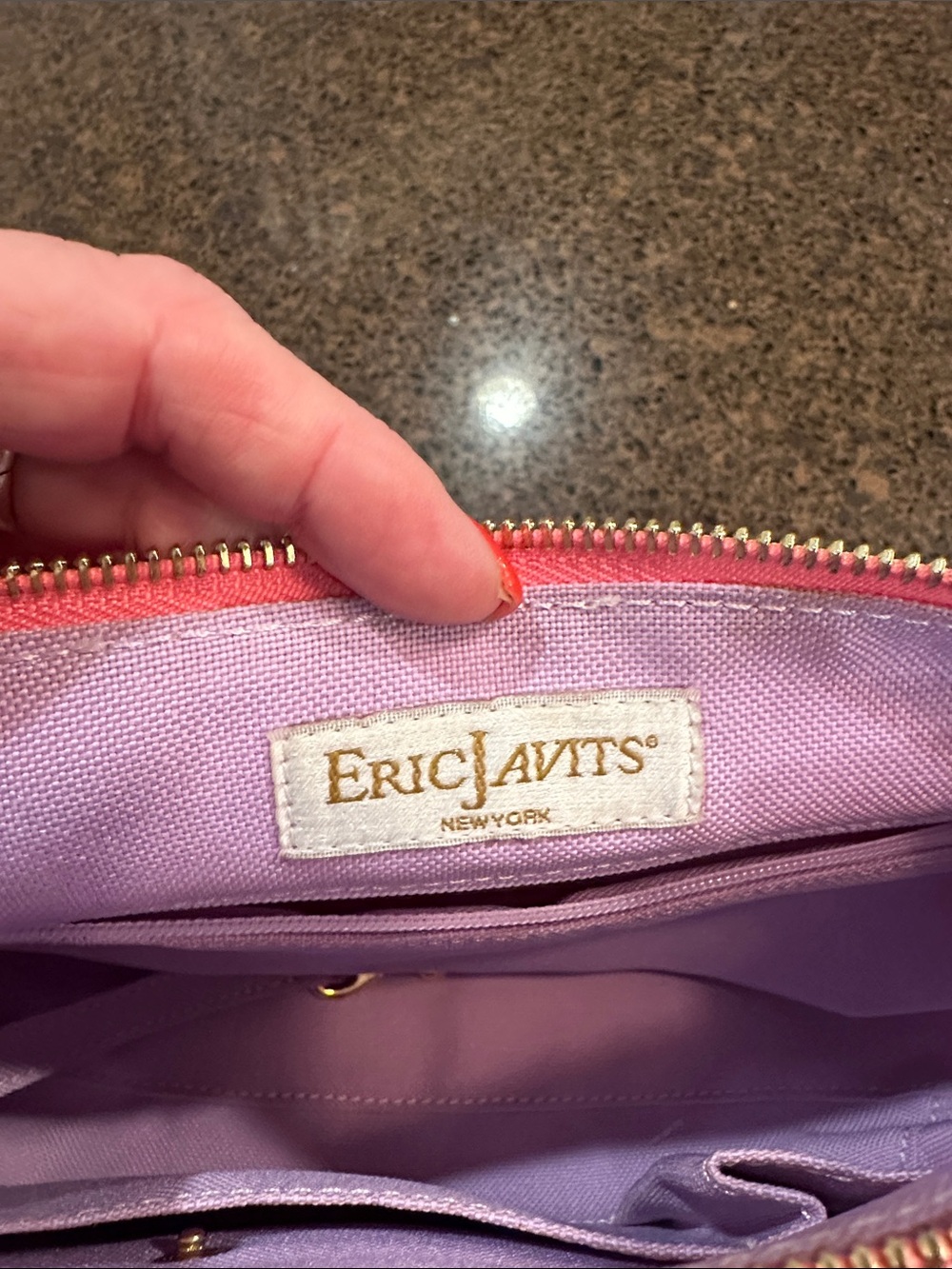 Eric Javits Pink Woven Shoulder Bag with Gold Hardware - Picture 2 of 7
